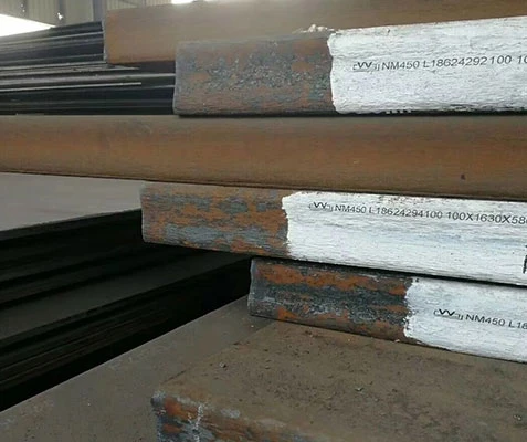 NM 450 Износваща плоча